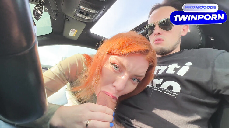 Любительский минет в машине от рыжей русской девки с классными сиськами