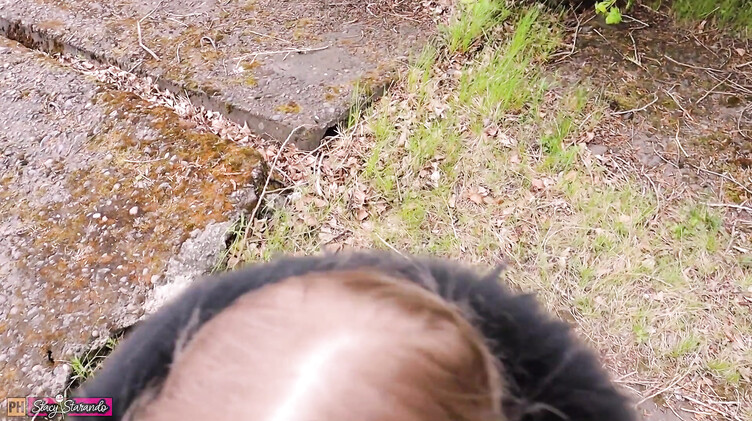 Шлюховатая русская студентка сосет член и трахается на природе с сокурсником