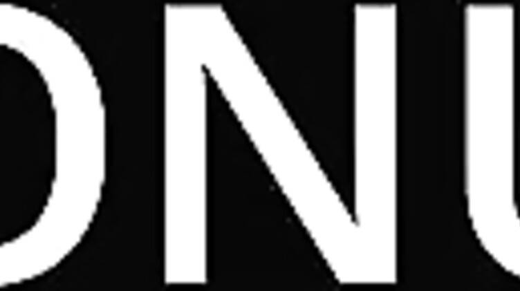 Русская мачеха лишила пасынка девственности на его 18-летие