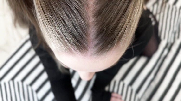 Русские брат и сестра учатся пользоваться презервативами