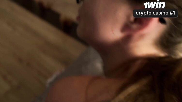 Спонтанный секс от первого лица с красивой татуированной сестрой жены