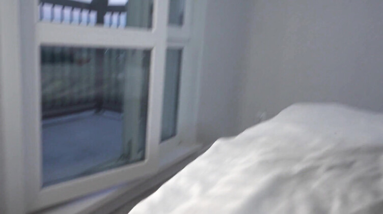 Flexy Lover: Клиент ебет девушку сантехника с закинутыми за голову ногами