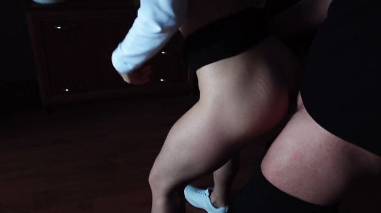 Сняла для бывшего, как мастурбирую и трахаюсь с новым парнем в жопу