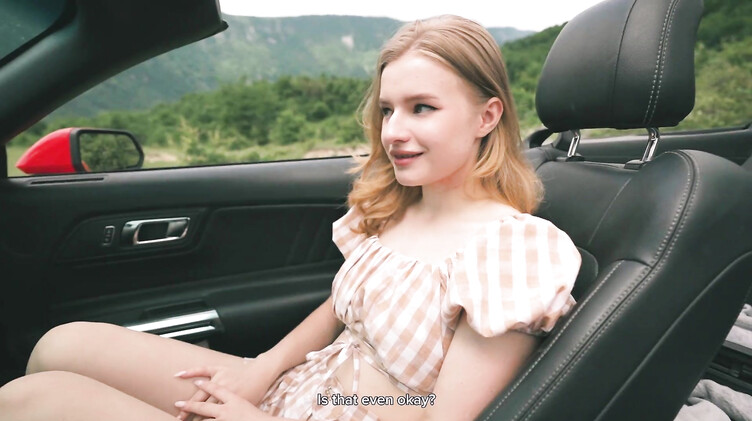 Хочешь кататься - соси хуй! Сводная сестра отрабатывает поездку ртом и киской