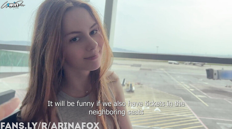 ArinaFox: Арина Фокс познакомилась с парнем в аэропорту и отдалась ему на отдыхе
