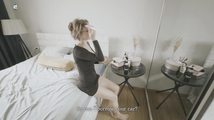 Русская мачеха дрочит член пасынка девственника перед его свиданием с девушкой