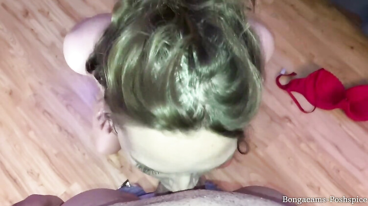 Мастер на все руки соблазнен на трах подругой жены