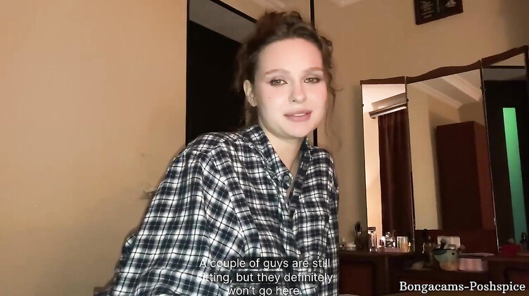 Залезла на член друга, пока муж пьяный в отключке