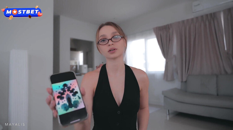 Психолог отсосом и влажной киской лечит зависимость от порно