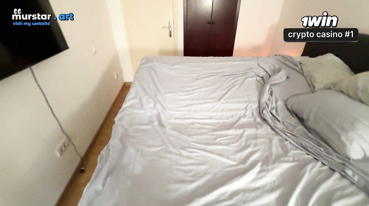 Toma Mur: Пасынок выебал раком застрявшую под кроватью мачеху