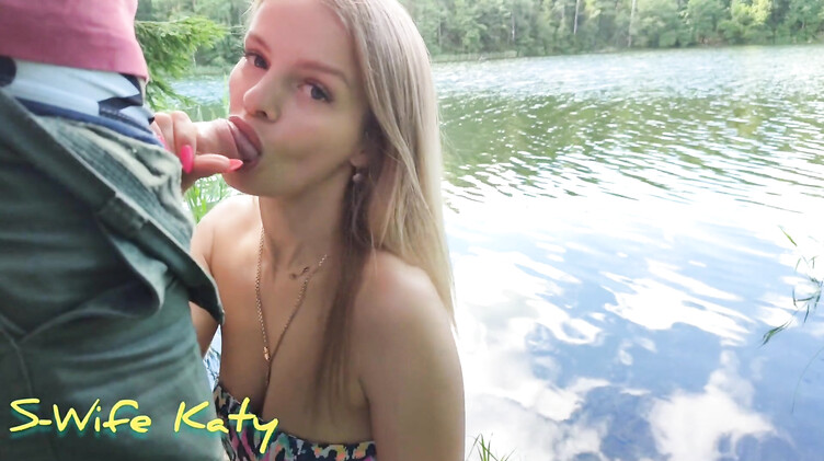 Незнакомка дала рыбаку у озера до вагинального кремпая