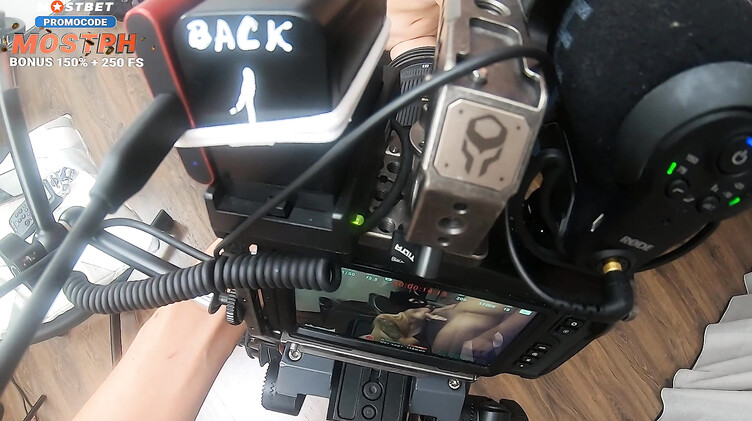 Закулисные съемки секс сцены с русской порноактрисой Bella Mur на Хэллоуин