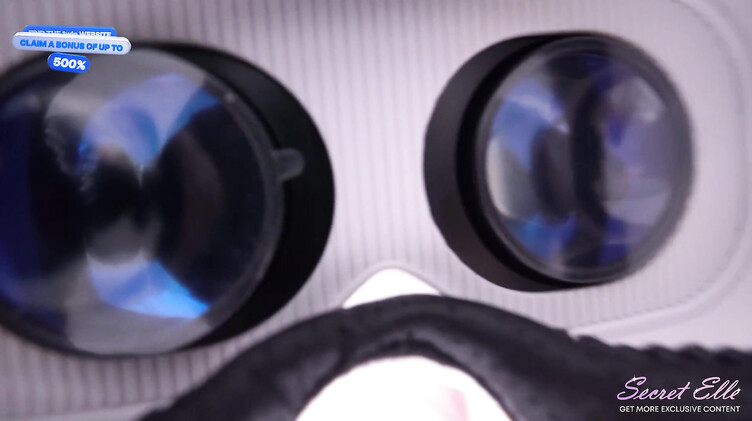 Мачеха подставила киску под хуй дрочера пасынка в очках виртуальной реальности