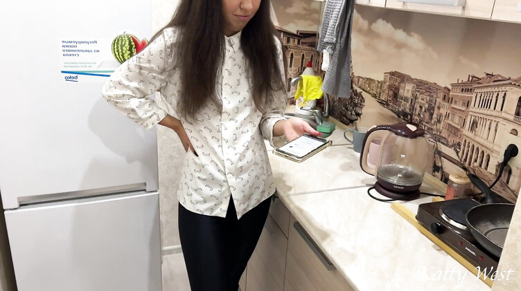 Жестко выебал русскую молодую жену, узнав об ее измене из телефона