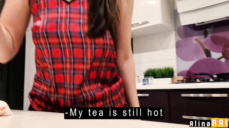 Большие натуральные сиськи: Развела на трах с финалом внутрь сантехника из ЖЕКа