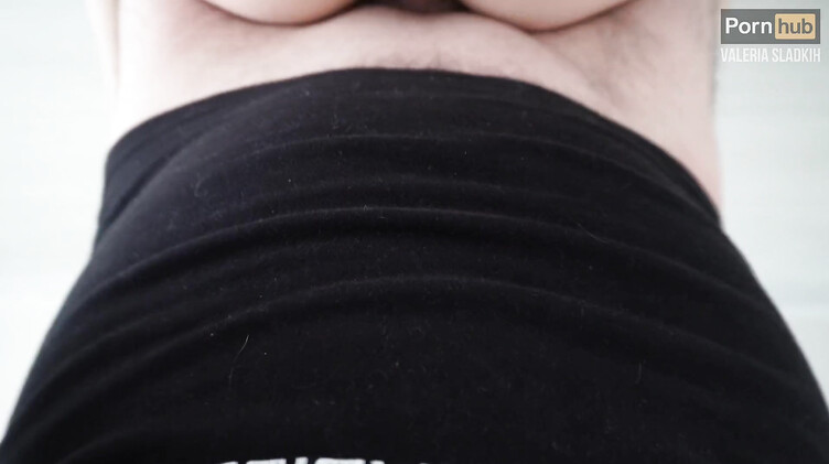 Разбудил сестру пальцами в пизде и трахнул раком