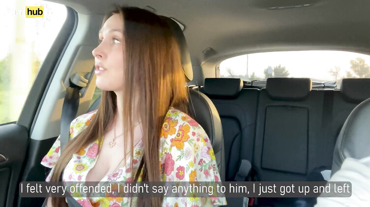 Русская мачеха после ссоры с мужем трахается в машине с молодым пасынком