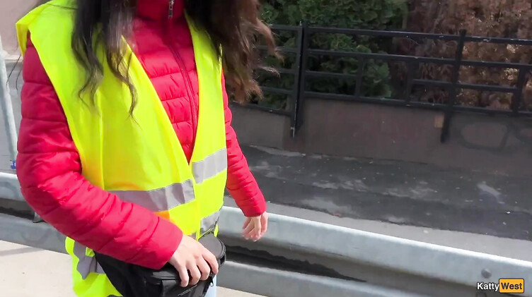 С сюжетом: Майор хуем наказал кондукторшу за мошенничество