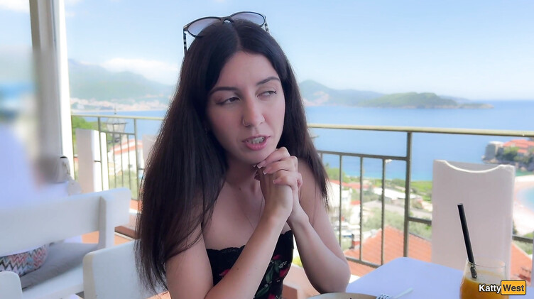 Пикапер прикинулся иностранным модельным агентом и трахнул худышку