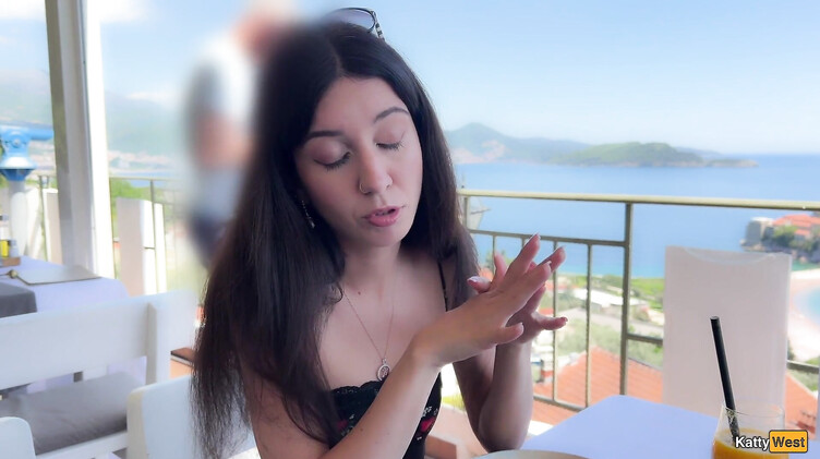 Пикапер прикинулся иностранным модельным агентом и трахнул худышку