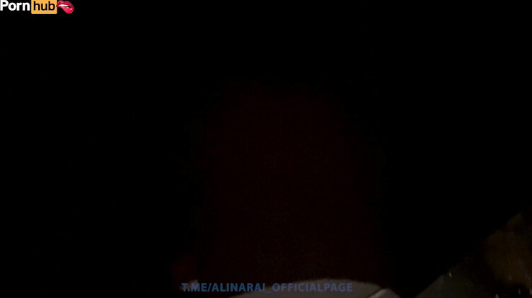 Жопастая русская милфа трахается в бане с пасынком после рыбалки на озере