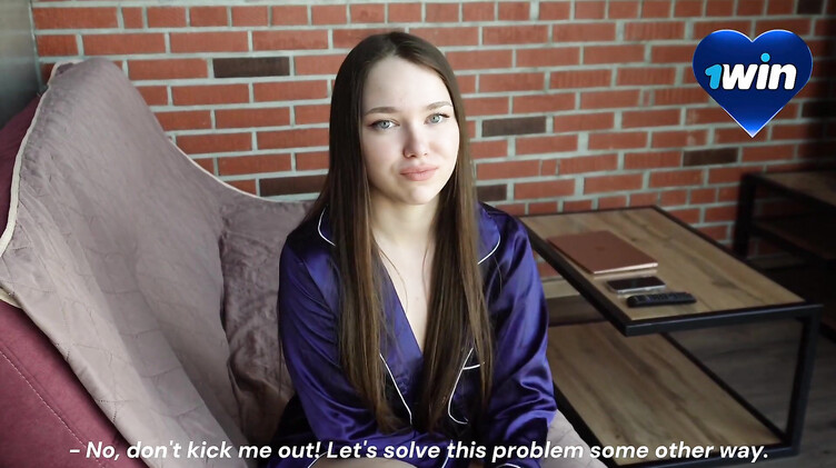 Сексуальная русская студентка расплатилась сексом за аренду квартиры