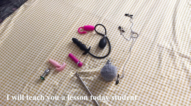 БДСМ сессия с русской мачехой и анальный секс