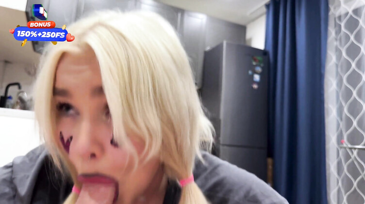 Подборка красивых минетов без помощи рук от Блондессы