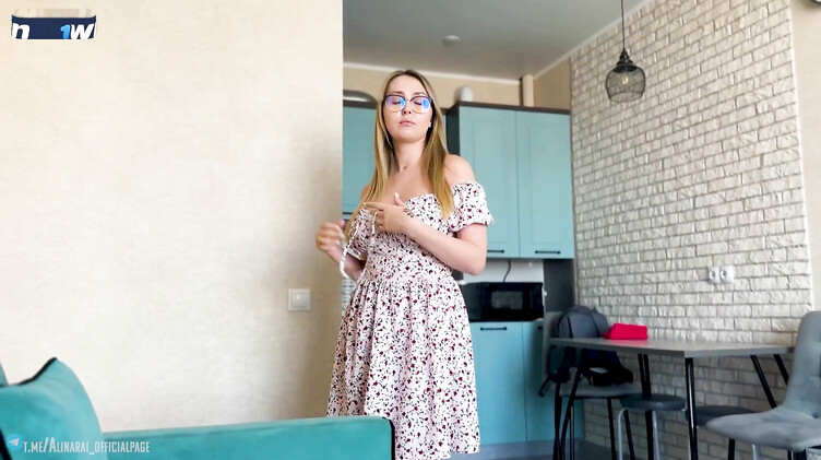 Alina Rai: Мачеха притворилась спящей и получила в киску стояк пасынка