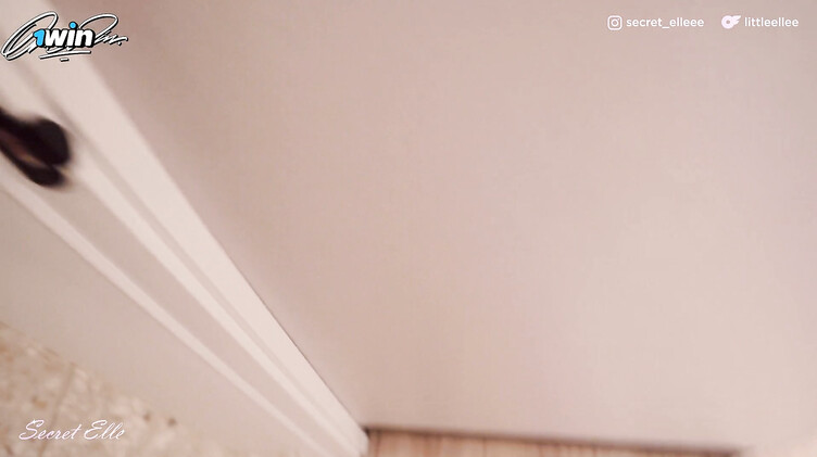 Камшоты: К станку! Похотливая мачеха агитирует трахнуть ее раком