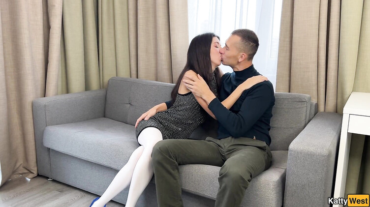 Анальный кремпай для русской Кати со стянутыми колготками