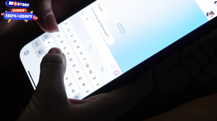 Деваха повелась на новенький Lexus бывшего и отсосала ему в машине