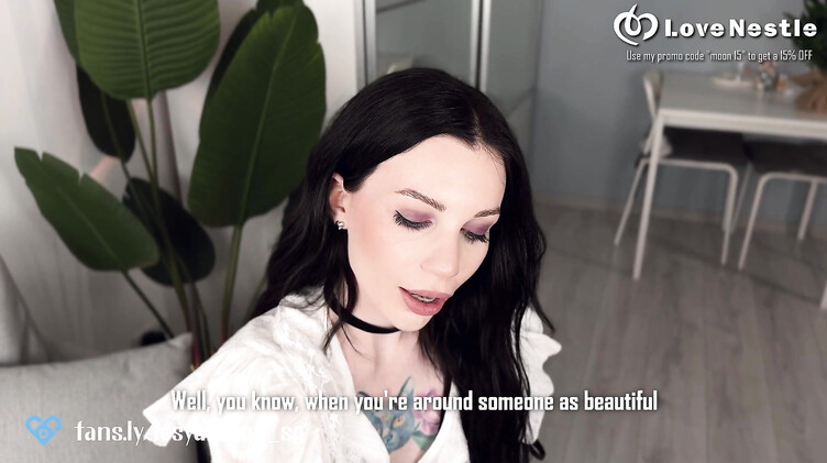 Секс коуч учит ебаться на кукле и получает сперму в рот