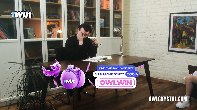 Миссионерская поза: Препод шлепает прогульщицу тростью и ебет на столе