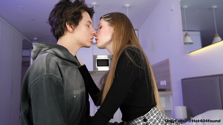 Наполнил наездницу спермой после отсоса с сиськотрахом