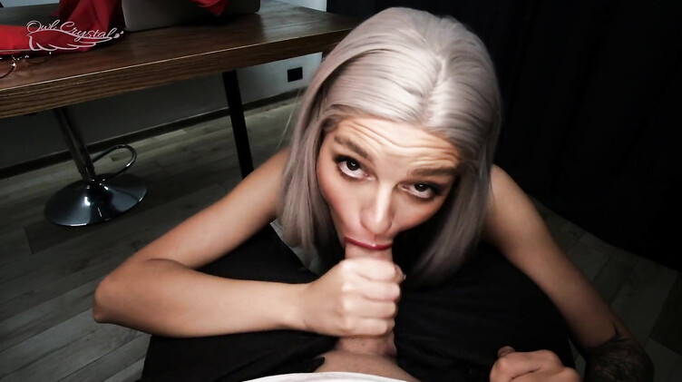 Минет от сексуальной училки химии мотивирует студента на сдачу экзамена