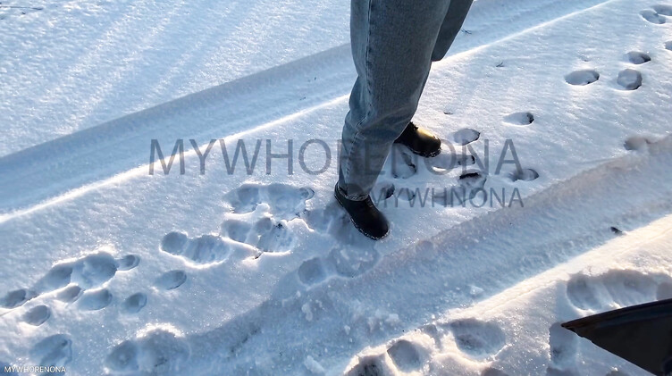 Покатал незнакомку на машине и прокатил на своем хуе