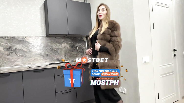 Мачеха и пасынок: Мачеха в шубе отсосала хуй и оседлала пасынка верхом