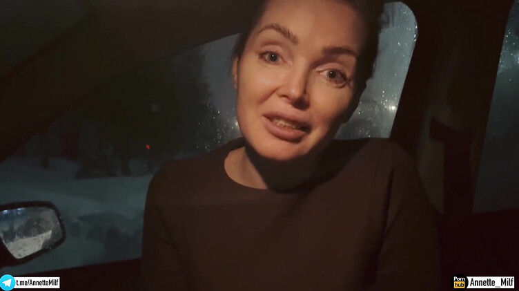 Признался маме друга в любви и анально трахнул в машине