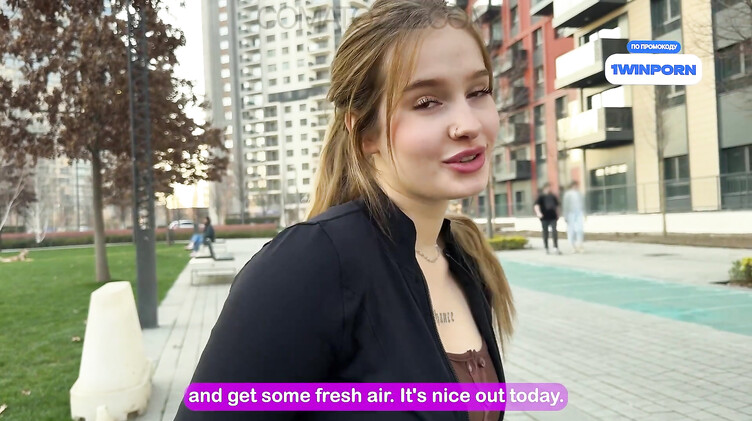 Студентка изменяет своему парню за деньги с незнакомцем