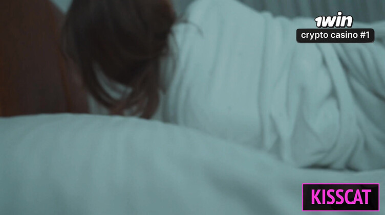 Большие соски: Инцест секс с окончанием в киску мачехи помог уснуть пасынку