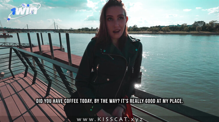 Пикапер представился крипто трейдером и выебал красивую брюнетку