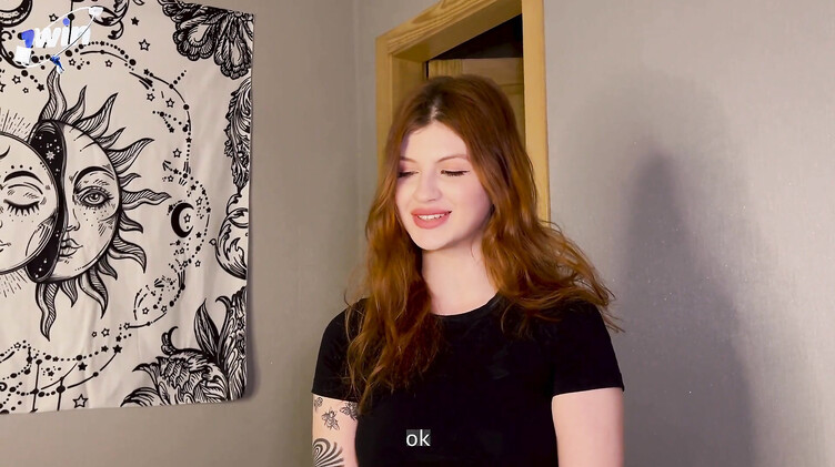 Русская рыжая падчерица студентка тренируется минету на члене отчима