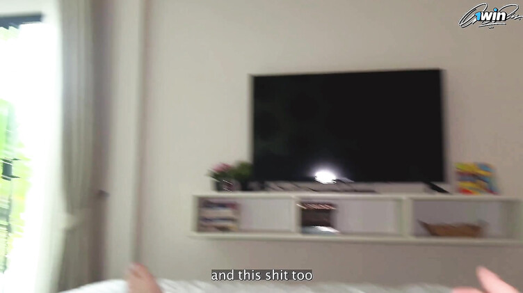 Развратная русская падчерица трахается за деньги со своим отчимом