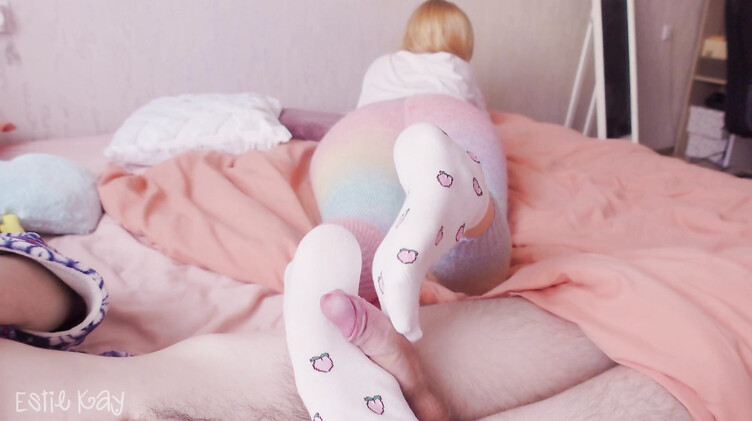 Любительское порно: Анальный кремпай Эсти Кей после футджоба