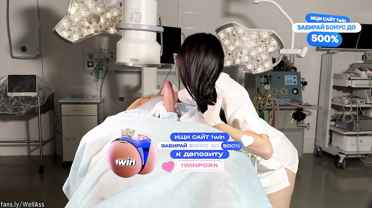 Пациент с большим хуем ебет на операционном столе свою докторшу