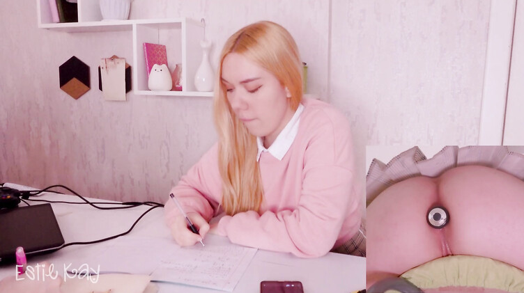 Интимная стрижка: Сводный брат отшлепал и трахнул в попку рассеянную сводную сестренку