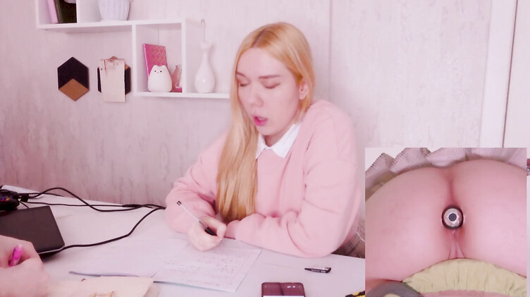 Молодые: Сводный брат отшлепал и трахнул в попку рассеянную сводную сестренку