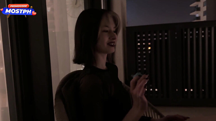 Cutie Kim: 18-летняя русская студентка на вечеринке ебется за €300 с незнакомцем