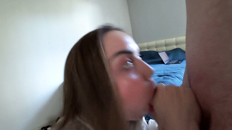 Pornhub Exclusive: Чувак прикинулся фотографом и развел на секс красивую русскую девку